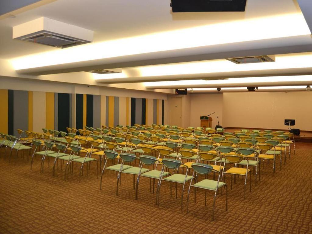 D'Or Hotel Tengkat Tong Shin Куала-Лумпур Экстерьер фото